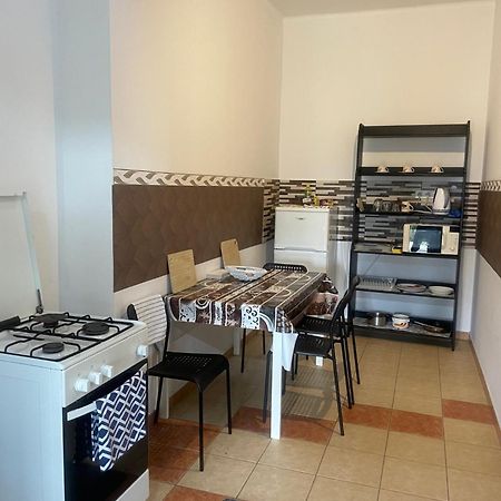 Apartamento Arthaus Roenoek Ronok Exterior foto